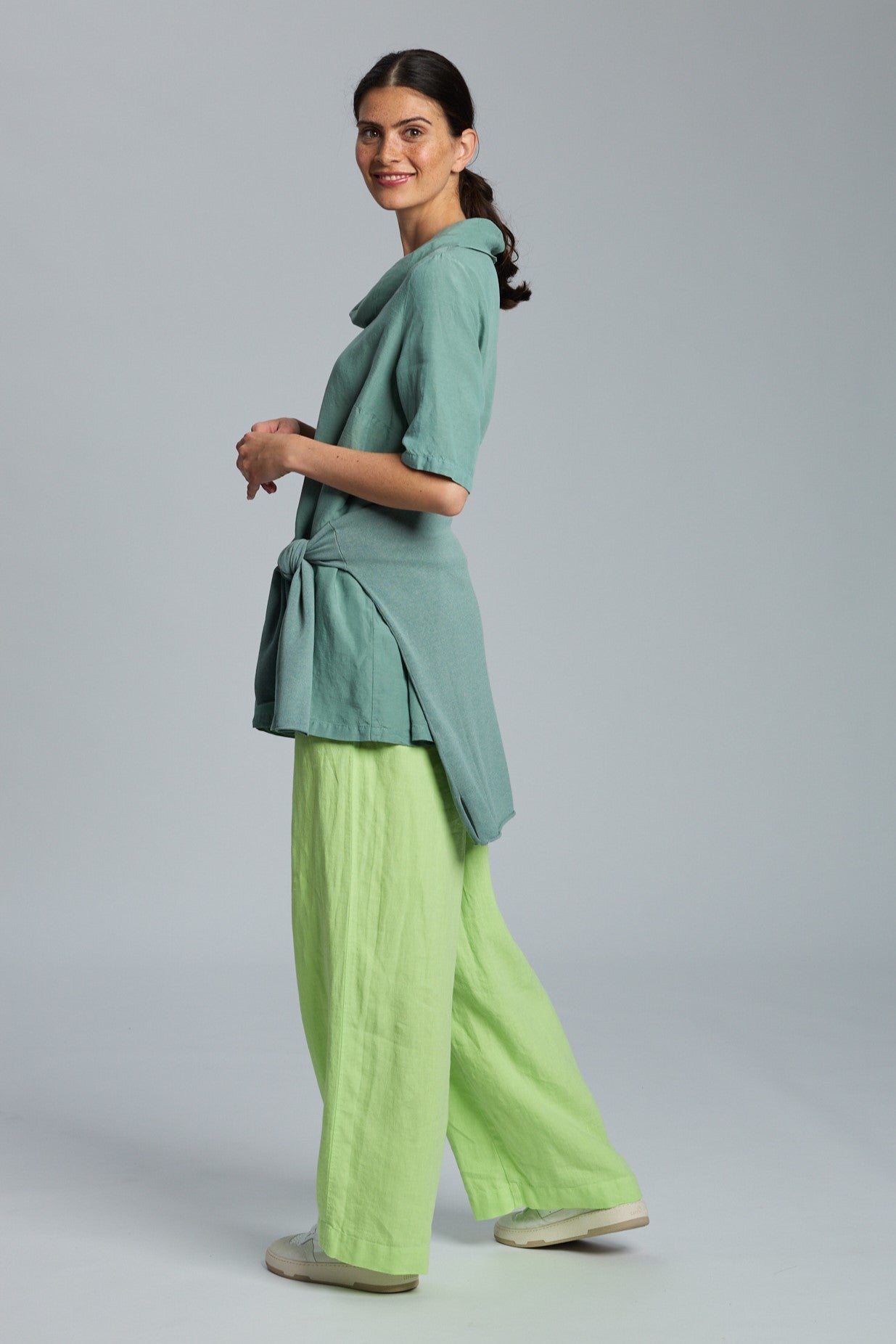 VETONO Bluse mit Kragen