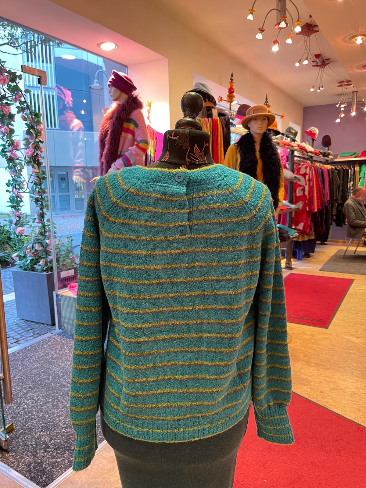 ZILCH Sweater Buttons