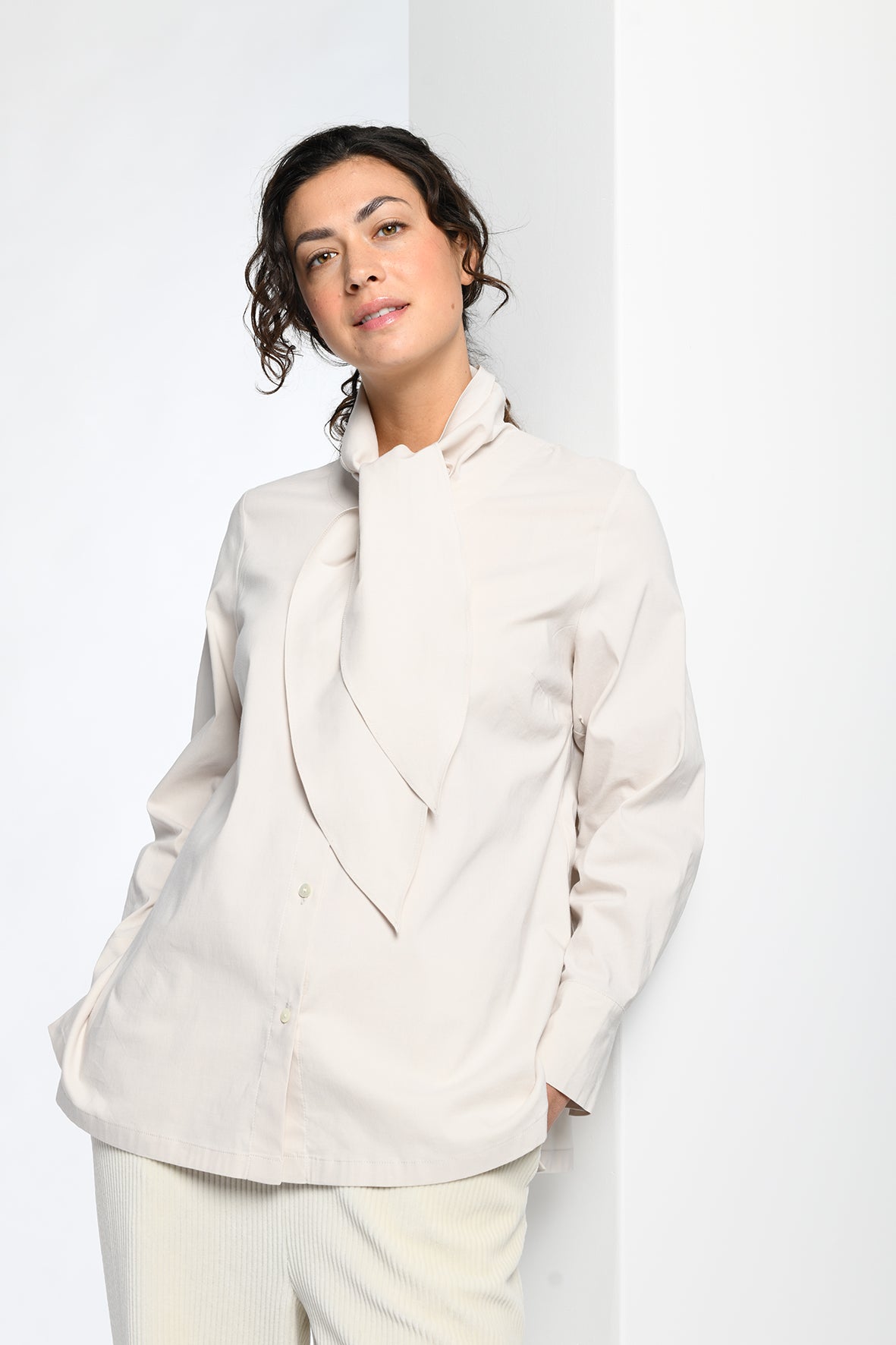 Vetono Bluse mit Kragen